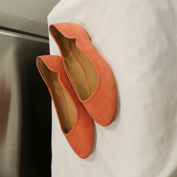 2/$30 - Corso Como Callie Suede Leather Flats Pink Red Size 8 - Picture 2 of 8